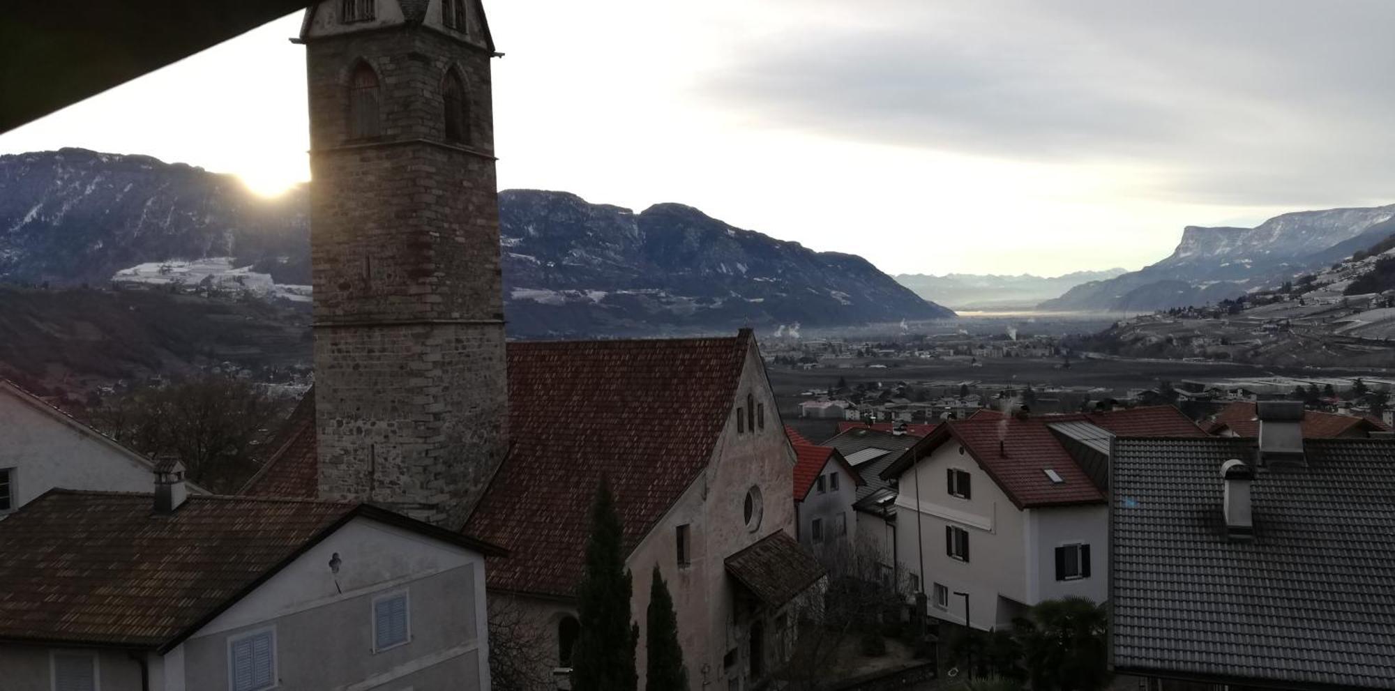 Ferienwohnungen St Hippolyt Mit Hallenbad Lagundo Exterior foto